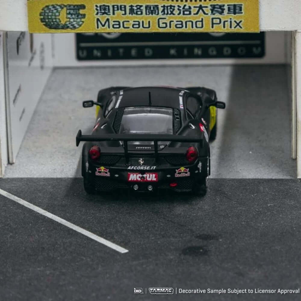 Tarmac 1:64 Ferrari 458 Italia GT3 GT TOUR 2011 S. Loeb / B. Hernandez - Roket Oyuncak