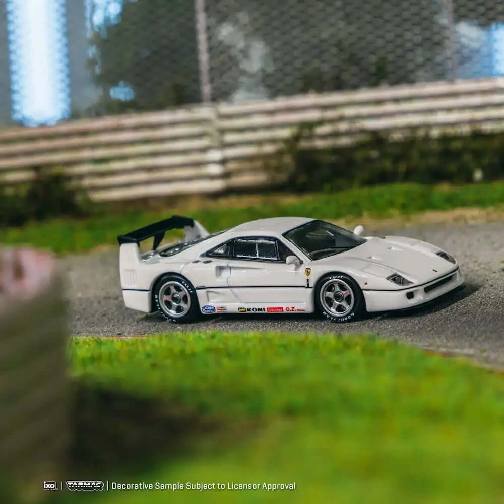 Tarmac 1:64 Ferrari F40 White - Roket Oyuncak