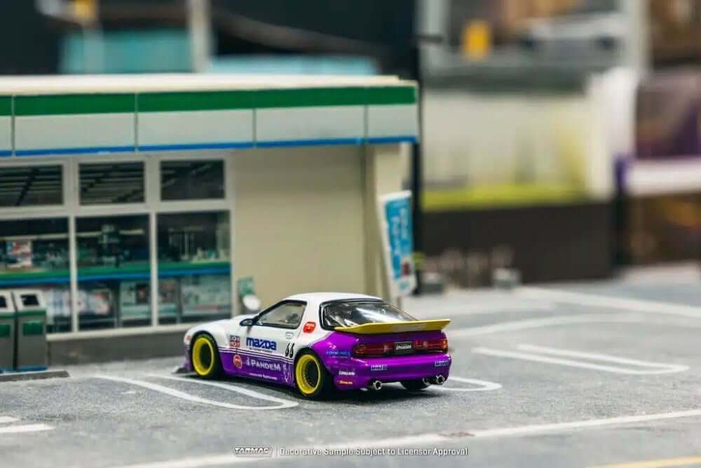 Tarmac Pandem Mazda RX - 7 FC38 White & Purple - Roket Oyuncak