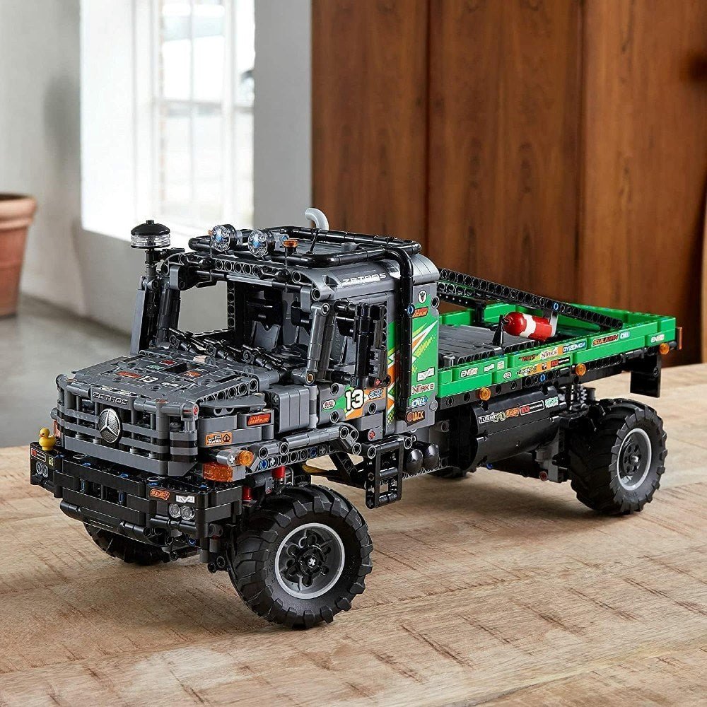 Technic 4x4 Mercedes - Benz Zetros Kamyon 42129 - 12 Yaş ve Üzeri Araç Sevenler İçin Uygulama Kumandalı Koleksiyonluk Yapım Seti (2110 Parça) - Roket Oyuncak