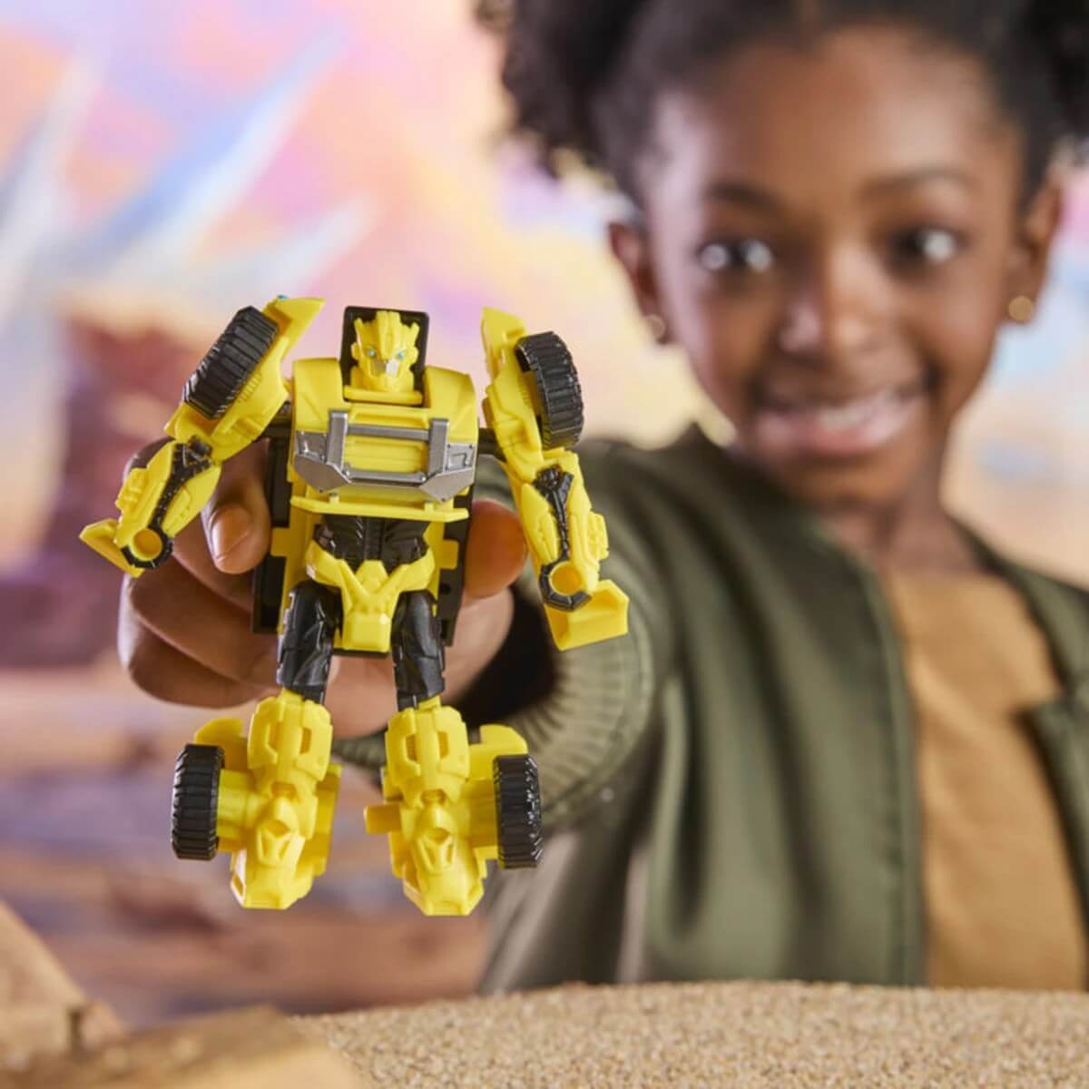 Transformers Cyberworld Cyber Changers Bumblebee G1040 - Roket Oyuncak